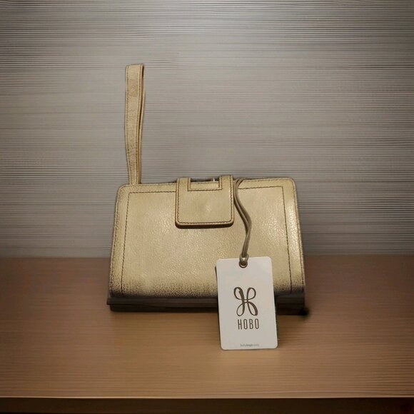 NWT $168 Hobo Wrislet Gold Leaf 100%Geniuine Leather Violet Wrislet - Picture 1 of 14